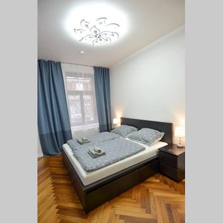 Brandly New Apartment Andel Prague Exterior photo